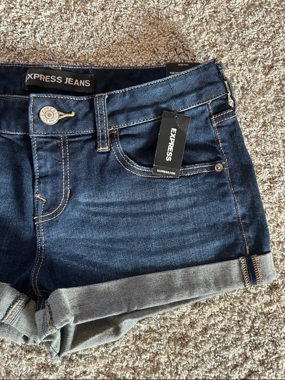 Express Women's Dark Blue Denim Jean Shorts size 2 - Picture 2 of 11